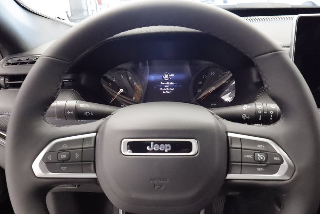 New 2026 Jeep Compass Latitude AWD/4WD image 24