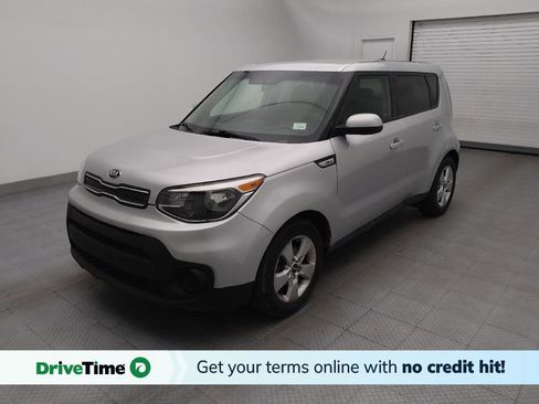 Used 2017 Kia Soul image 1