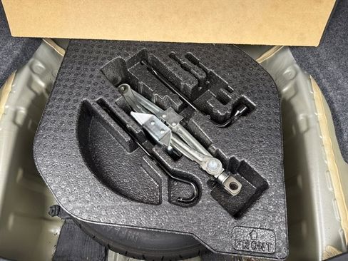 Used 2013 Honda Accord EX-L image 29