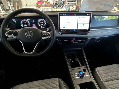 New 2025 Volkswagen Tiguan S image 15