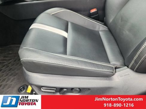 Used 2025 Toyota Camry SE w/ Multimedia Upgrade Package AWD/4WD image 25