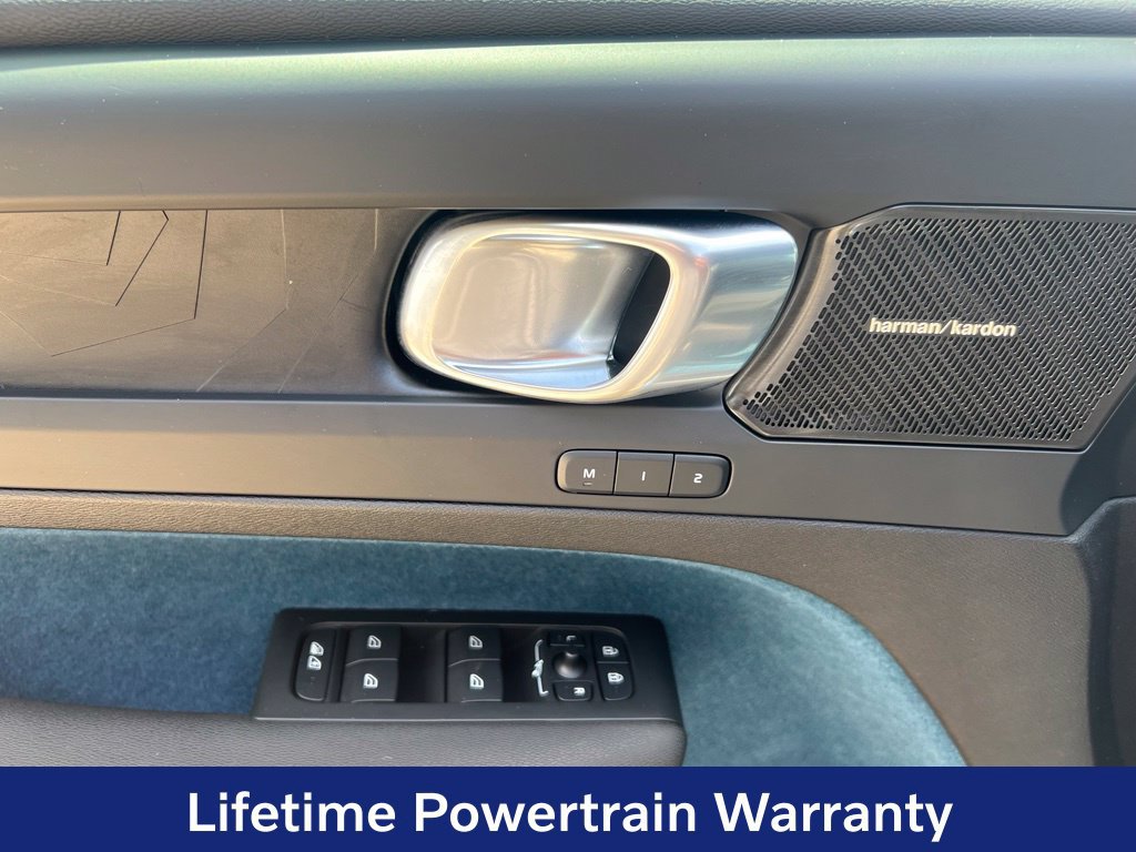 Certified 2023 Volvo C40 P8 Recharge Ultimate AWD/4WD image 11