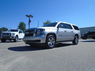 Used 2017 Chevrolet Suburban LT image 1