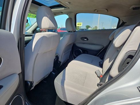 Used 2016 Honda HR-V EX image 12