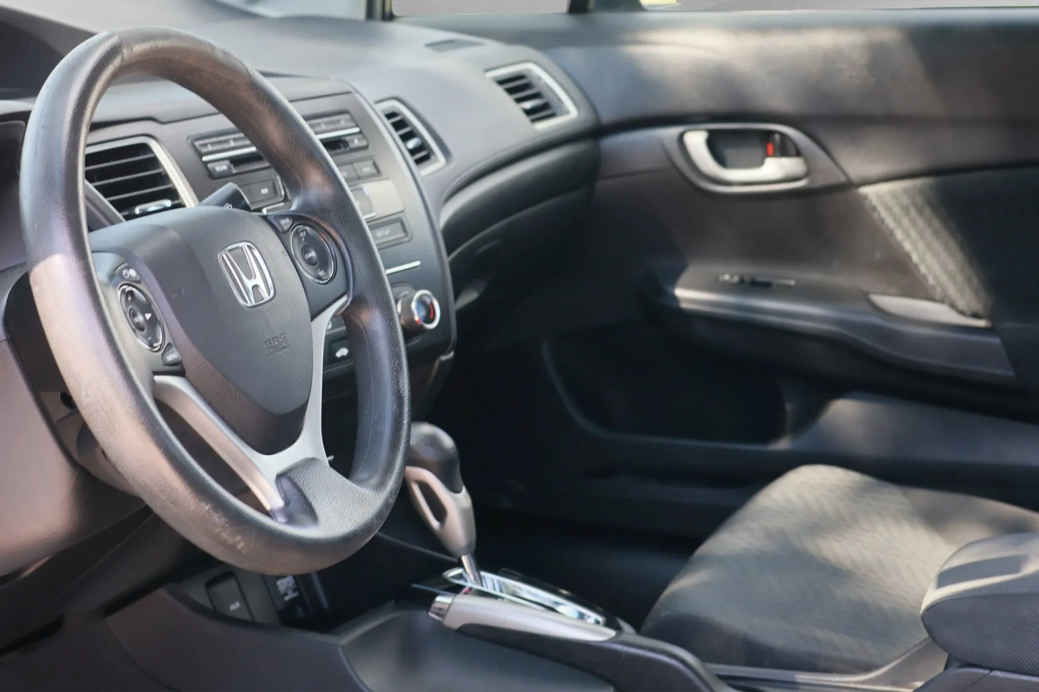 Used 2014 Honda Civic LX image 9
