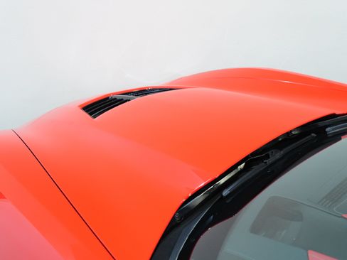 Used 2015 Chevrolet Corvette Z06 w/ 3LZ Preferred Equipment Group RWD image 21