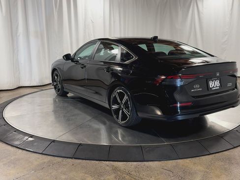 Used 2024 Honda Accord Sport image 8