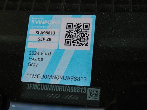 Used 2024 Ford Escape ST-Line w/ Cold Weather Package FWD image 29