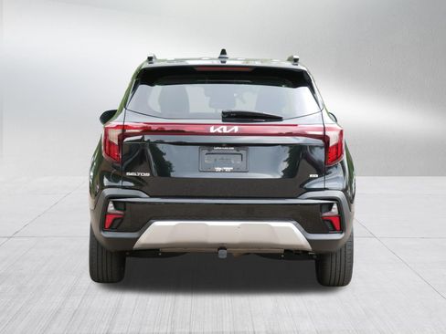 Certified 2024 Kia Seltos EX AWD/4WD image 6