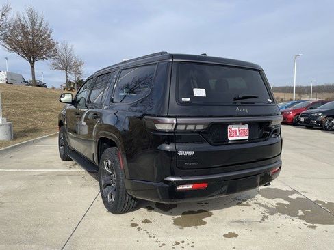 New 2026 Jeep Grand Wagoneer Limited image 3