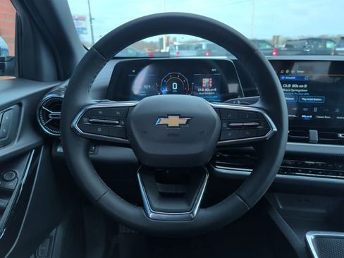 Certified 2026 Chevrolet Equinox LT image 23