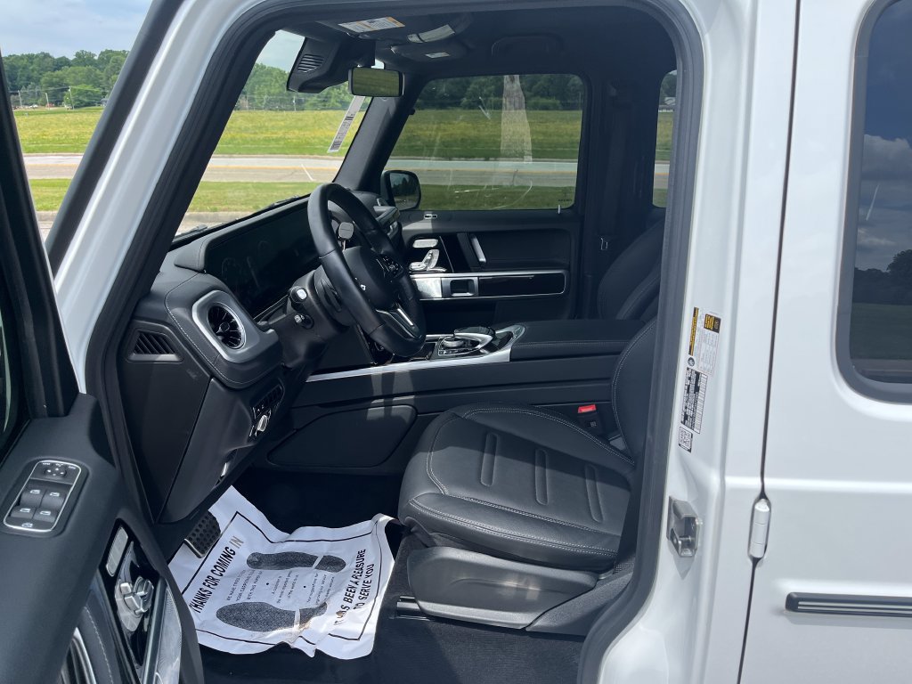 Used 2023 Mercedes-Benz G 550 image 9