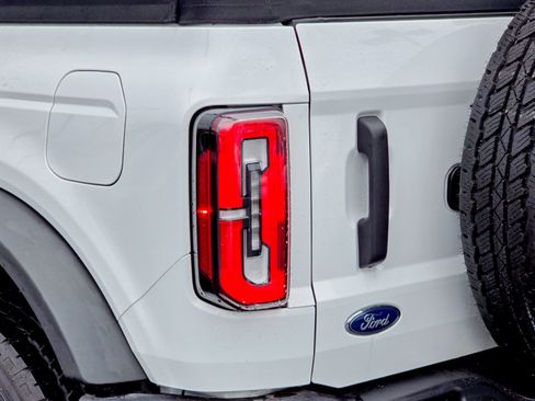 Used 2022 Ford Bronco Big Bend image 13