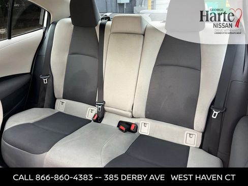 Used 2024 Toyota Corolla LE FWD image 30
