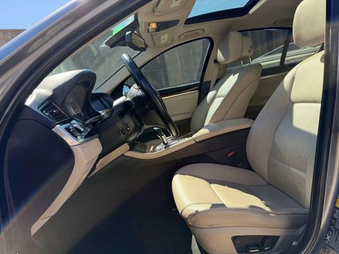 Used 2011 BMW 535i xDrive Sedan image 7