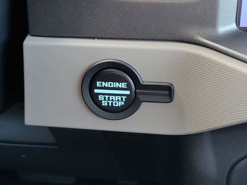 Used 2024 Ford Bronco Wildtrak image 17