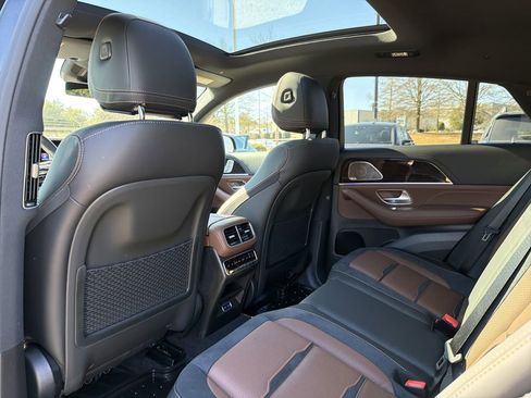 New 2026 Mercedes-Benz GLE 53 AMG 4MATIC Coupe image 13