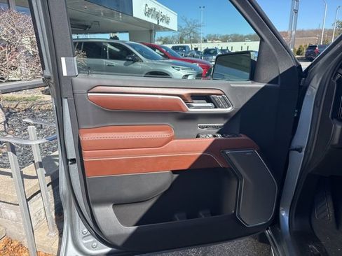 New 2026 GMC Sierra 1500 Denali Ultimate image 11