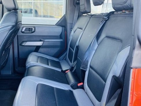 Used 2023 Ford Bronco Black Diamond image 11