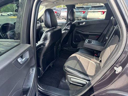 Used 2024 Ford Escape SE FWD image 20