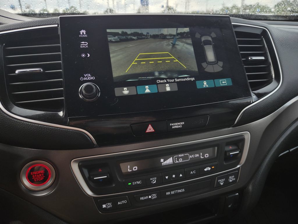 Certified 2025 Honda Passport EX-L image 11