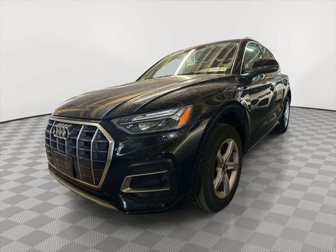 Used 2023 Audi Q5 Premium Plus w/ Convenience Package AWD/4WD image 5