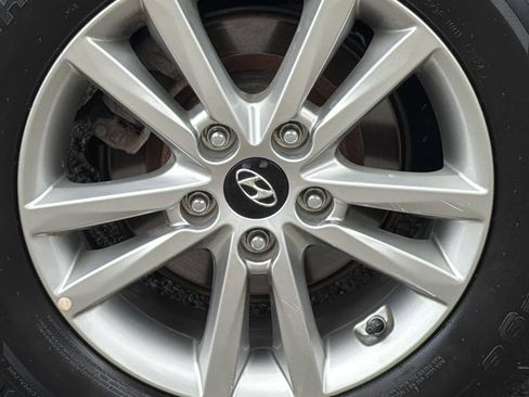 Used 2017 Hyundai Sonata SE FWD image 3
