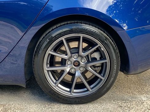 Used 2022 Tesla Model 3 image 9