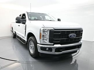 New 2026 Ford F350 XL w/ XL Chrome Package 360° Tour