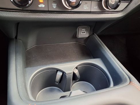 Certified 2025 Honda HR-V Sport image 8