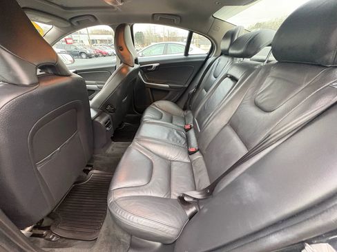Used 2014 Volvo S60 T5 image 11