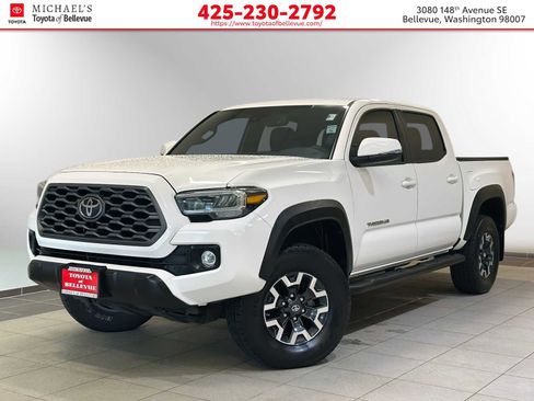 Certified 2021 Toyota Tacoma TRD Off-Road w/ TRD Premium Off Road Package AWD/4WD image 1