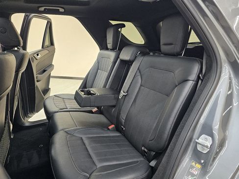 Used 2018 Mercedes-Benz GLE 350 w/ Premium 1 Package image 25