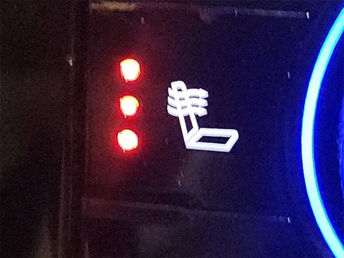 Certified 2025 Chevrolet Silverado 1500 High Country image 37