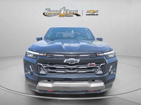 Used 2024 Chevrolet Colorado Z71 w/ Z71 Convenience Package 2 AWD/4WD image 2