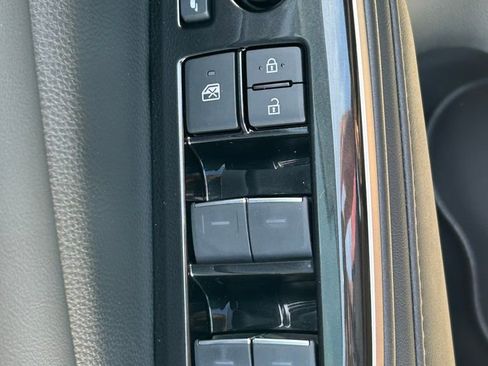 New 2026 Toyota Crown XLE image 21