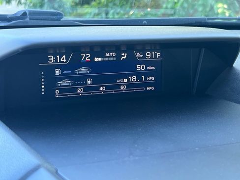 Used 2023 Subaru Crosstrek 2.5i Limited w/ Moonroof Package AWD/4WD image 26