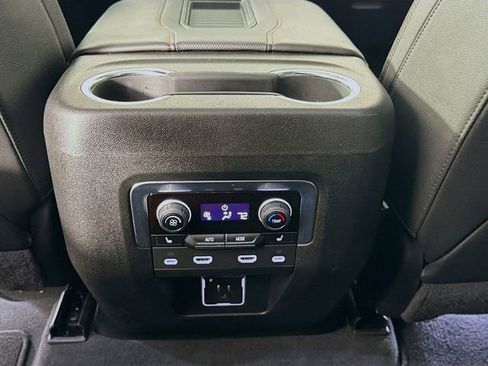 Used 2022 Chevrolet Tahoe RST w/ Luxury Package RWD image 32