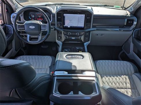 Used 2023 Ford F150 Limited image 34