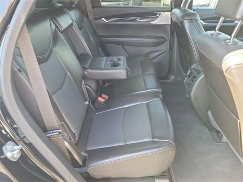 Used 2025 Cadillac XT5 Premium Luxury image 28