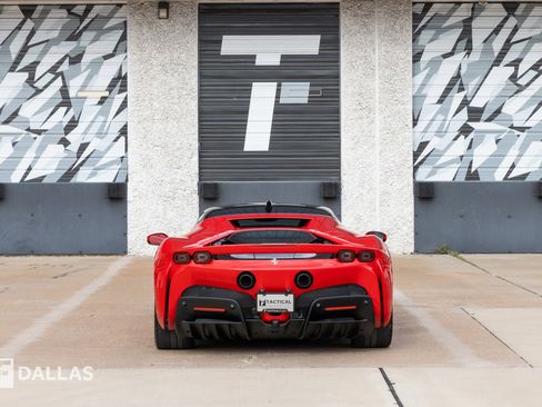 Used 2021 Ferrari SF90 Stradale image 16