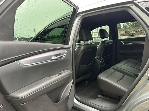 Certified 2023 Cadillac XT5 Luxury image 16