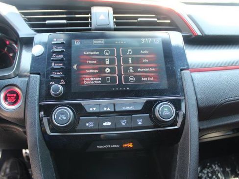Used 2019 Honda Civic Type R image 13