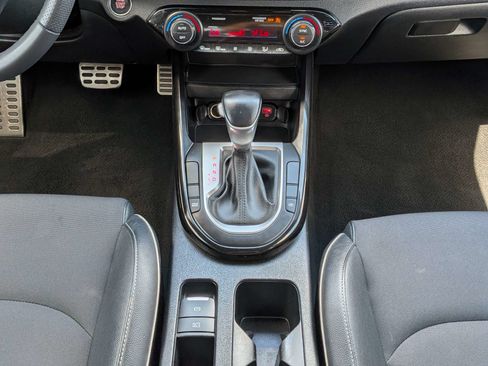 Certified 2024 Kia Forte GT-Line FWD image 20