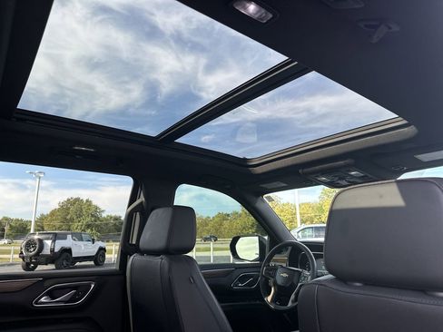 Certified 2023 Chevrolet Tahoe High Country w/ Premium Package 2 image 21