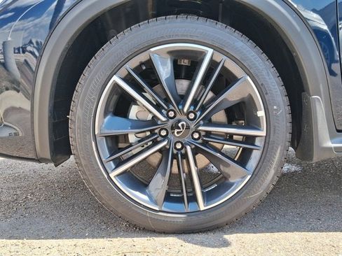 New 2025 INFINITI QX50 Sport image 24