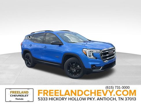 Used 2024 GMC Terrain AT4 AWD/4WD image 1