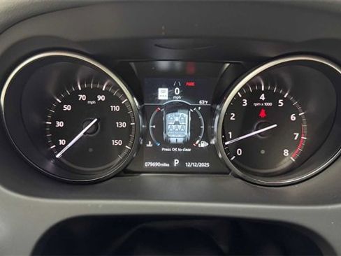 Used 2019 Land Rover Discovery Sport HSE image 27
