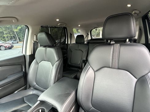 Used 2023 Honda Pilot EX-L image 7