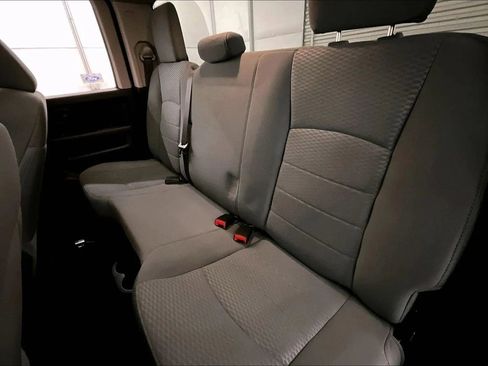 Used 2019 RAM 1500 Express w/ Express Value Package image 25